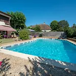 Otel L'etape Gasconne 2*