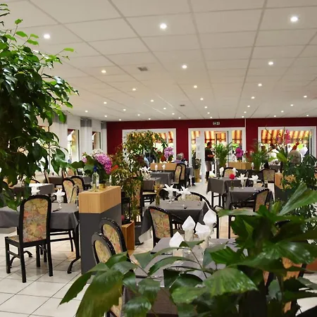 Otel L'etape Gasconne 2*